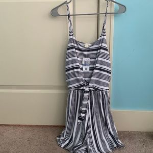 NEW summer flowy romper stripes